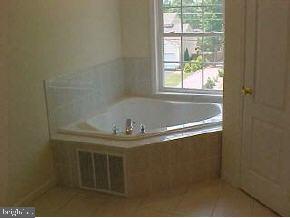 200 Torpedo Road Manahawkin, NJ 08050 - Photo 2 of 8