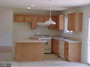 200 Torpedo Road Manahawkin, NJ 08050 - Photo 3 of 8