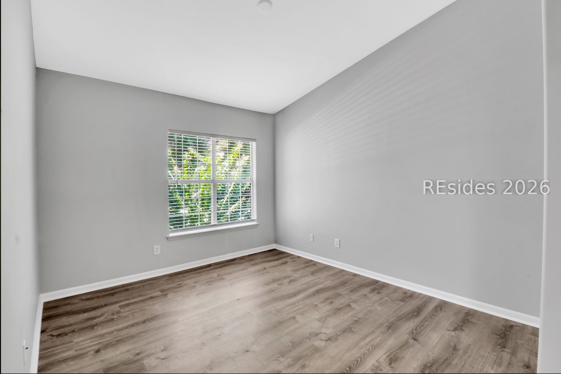 897 Fording Island Road, Unit 213 Bluffton, SC 29910 - Photo 24 of 32
