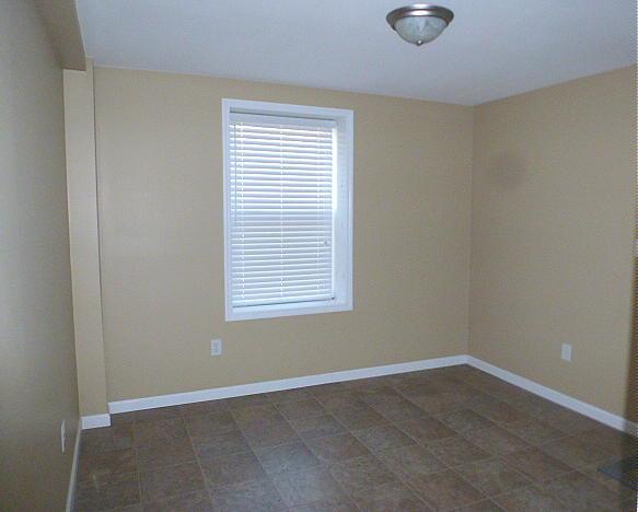 965 Gratton Road Clarksville, TN 37043 - Photo 19 of 21 Bedroom 4