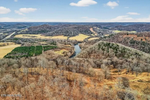 $1,300,000 | Undisclosed Address, Hickman, TN 38567