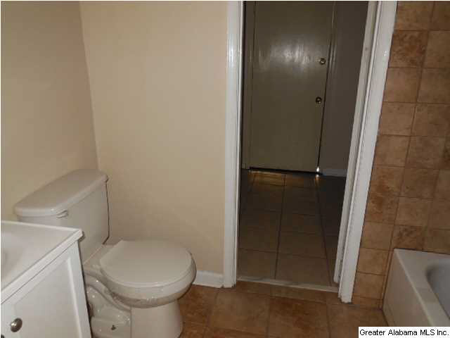 2809 Lambert Circle Moody, AL 35004 - Photo 10 of 18