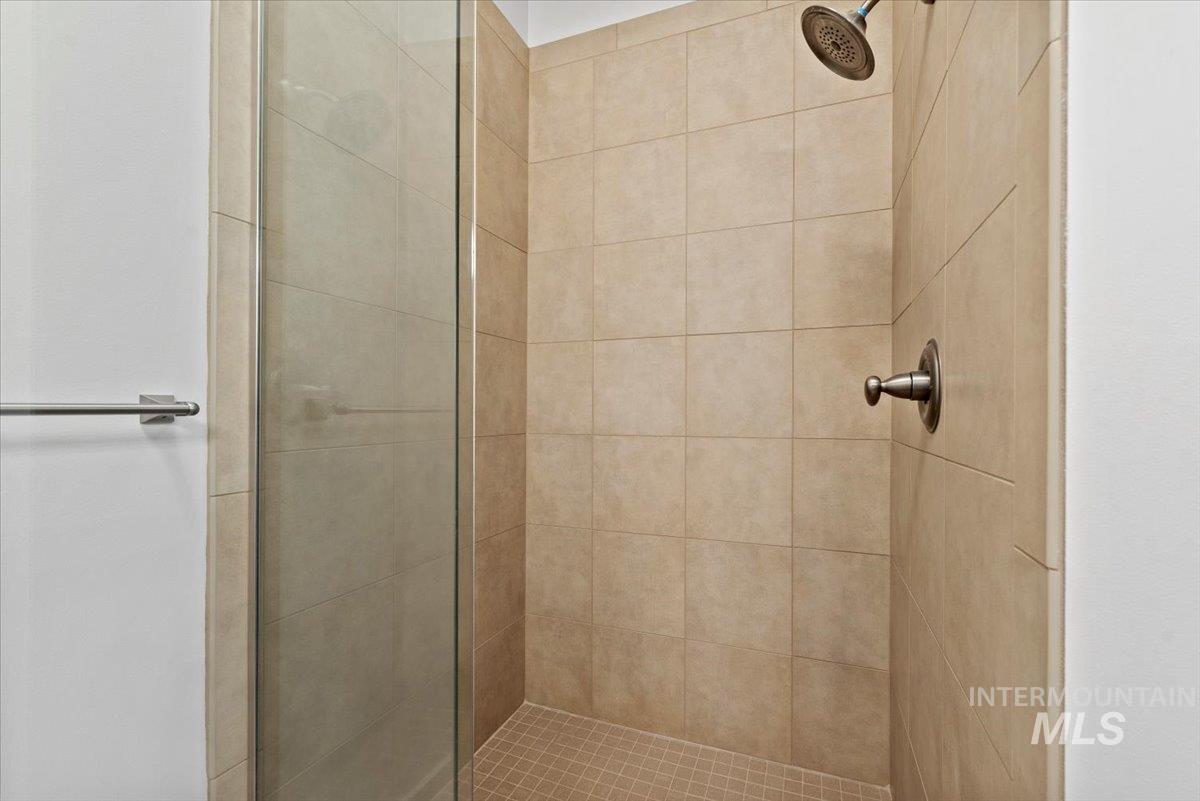 419 South 8th Street, Unit 309 Boise, ID 83702 - Photo 16 of 28 Bathroom with a stall shower