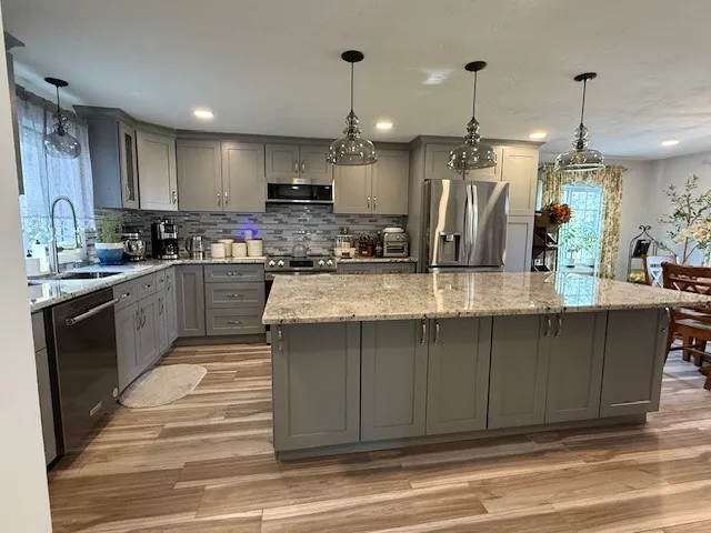 $607,000 | 11 Woodside Avenue, Cumberland, RI 02864