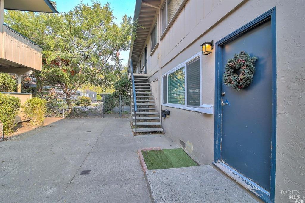22 Fairfax Street, Unit B San Rafael, CA 94901 - Photo 1 of 9