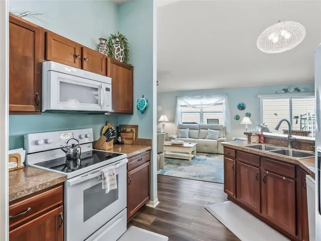 $2,200 | 3742 Viscaya Court, The Villages, FL 32163