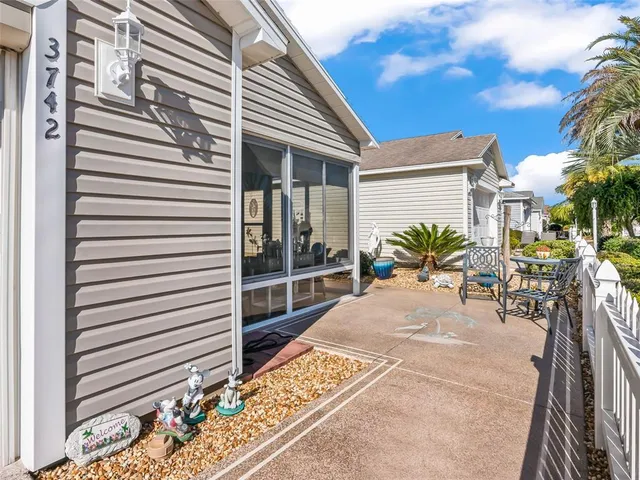 $2,200 | 3742 Viscaya Court, The Villages, FL 32163