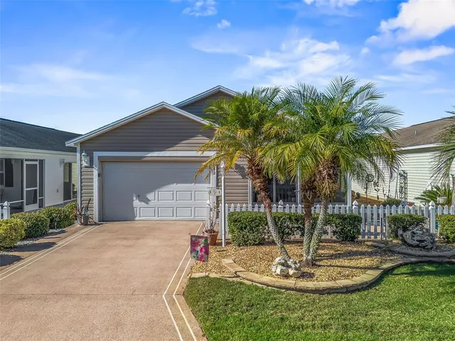 $2,200 | 3742 Viscaya Court, The Villages, FL 32163