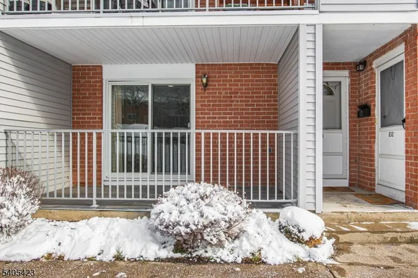 $2,100 | 2350 State Route 10, Unit E11, Morris Plains, NJ 07950