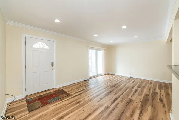 $2,100 | 2350 State Route 10, Unit E11, Morris Plains, NJ 07950