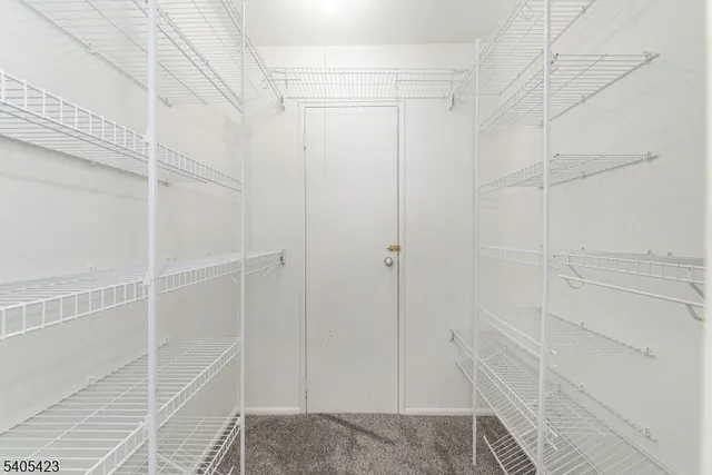 $2,250 | 2350 State Route 10, Unit E11, Morris Plains, NJ 07950