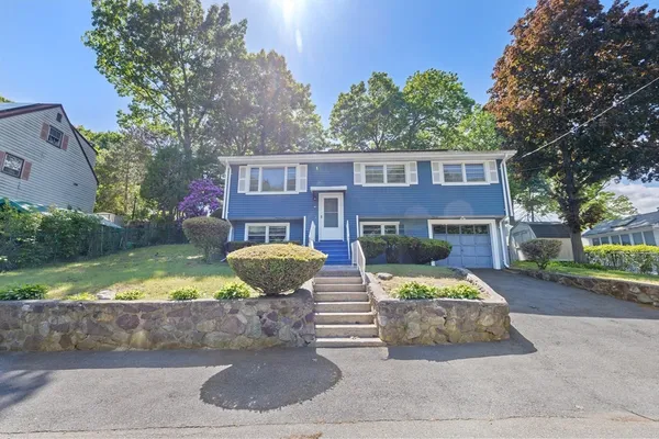 $659,900 | 46 Hesper Street, Saugus, MA 01906
