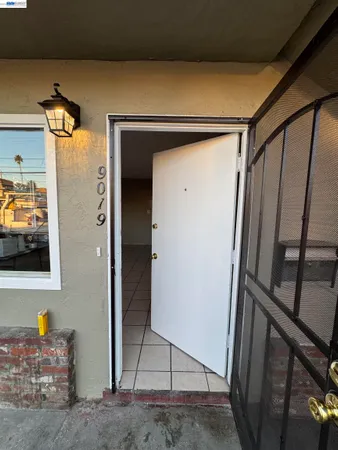 $899,000 | 1840 90th Avenue, Oakland, CA 94603