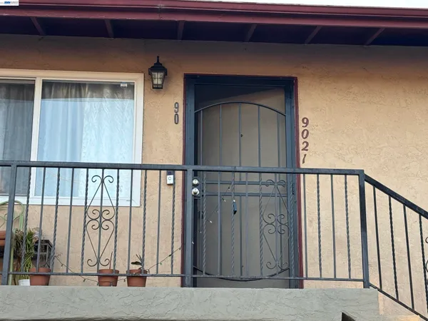 $899,000 | 1840 90th Avenue, Oakland, CA 94603