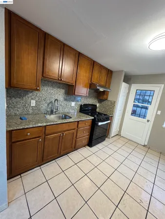 $899,000 | 1840 90th Avenue, Oakland, CA 94603