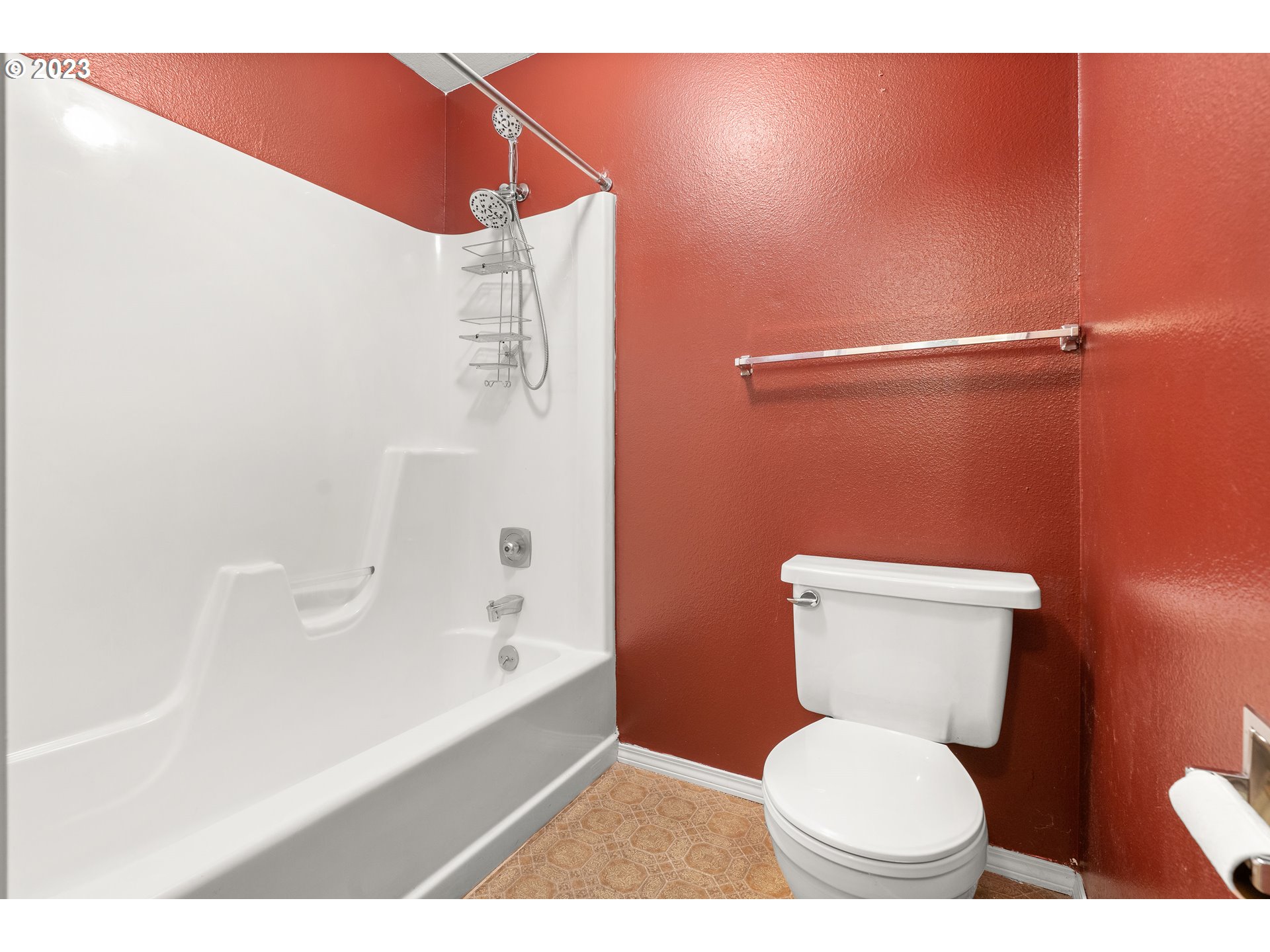 14575 Southwest Walker Road, Unit A1 Beaverton, OR 97006 - Photo 23 of 30 Gallery Image 23