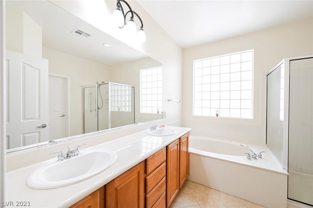 2209 Sandstone Cliffs Drive Henderson, NV 89044 - Photo 30 of 50