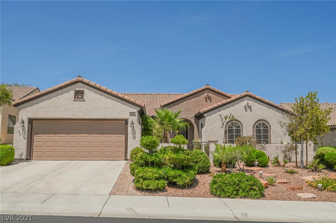 2209 Sandstone Cliffs Drive Henderson, NV 89044 - Photo 35 of 50