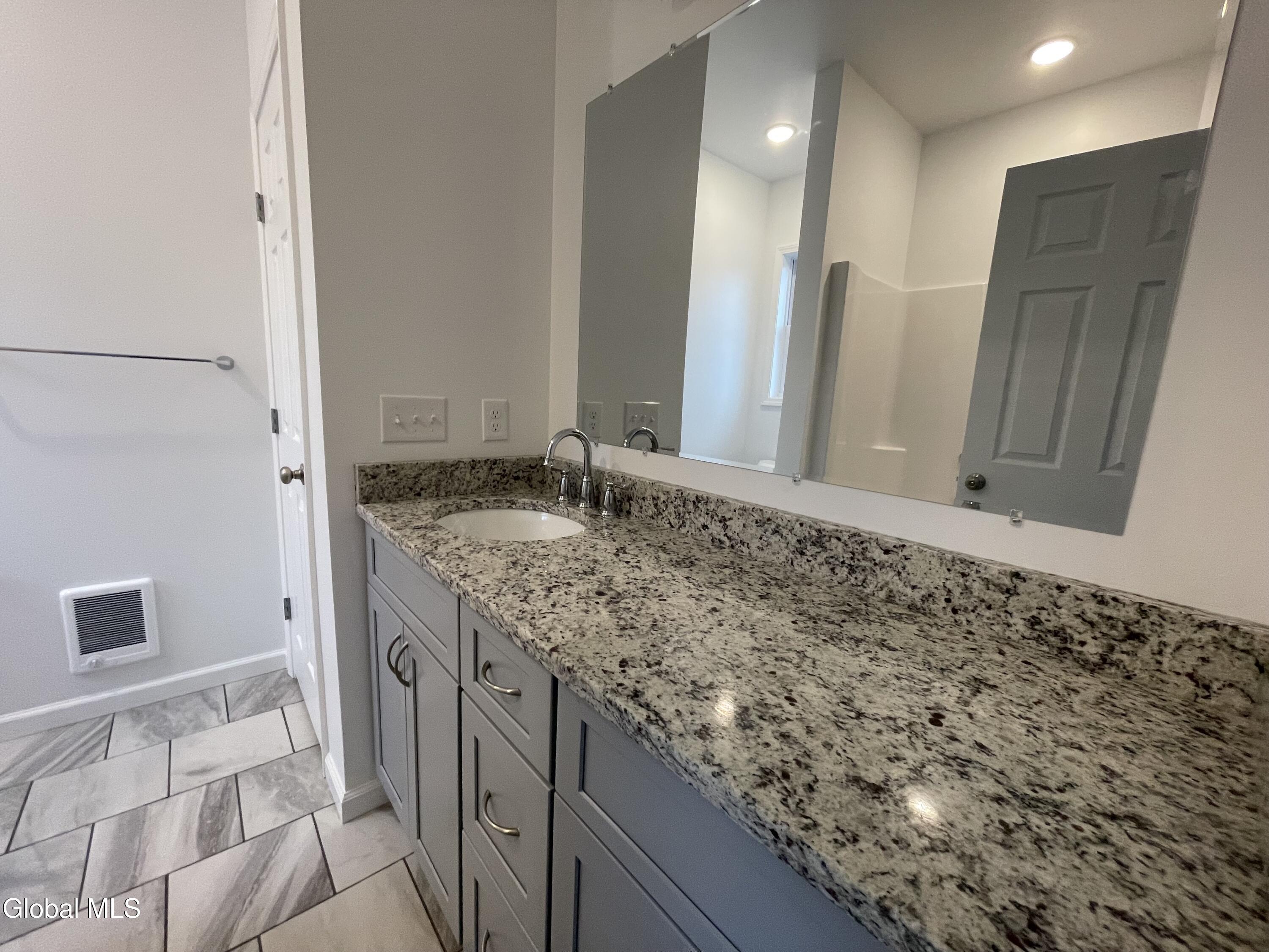 35 Newland Road Stillwater, NY 12170 - Photo 17 of 20 IMG_5758