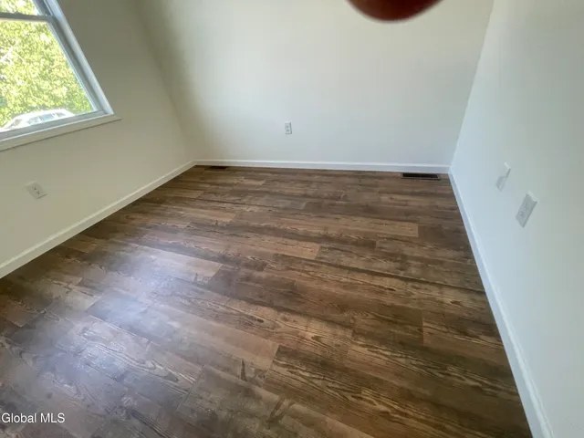 $424,000 | 35 Newland Road, Stillwater, NY 12170