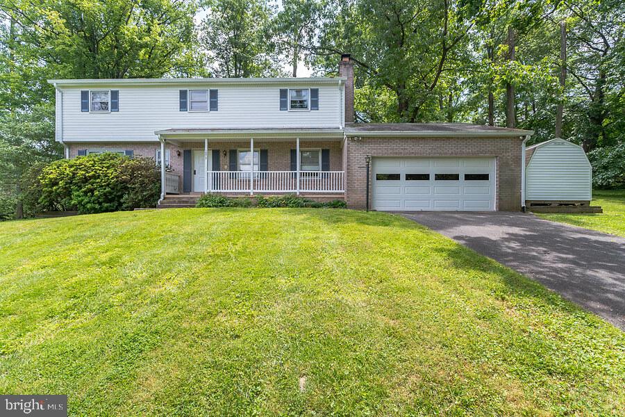 10017 Coach Road Vienna, VA 22181 - Photo 1 of 27 Gallery Image 1