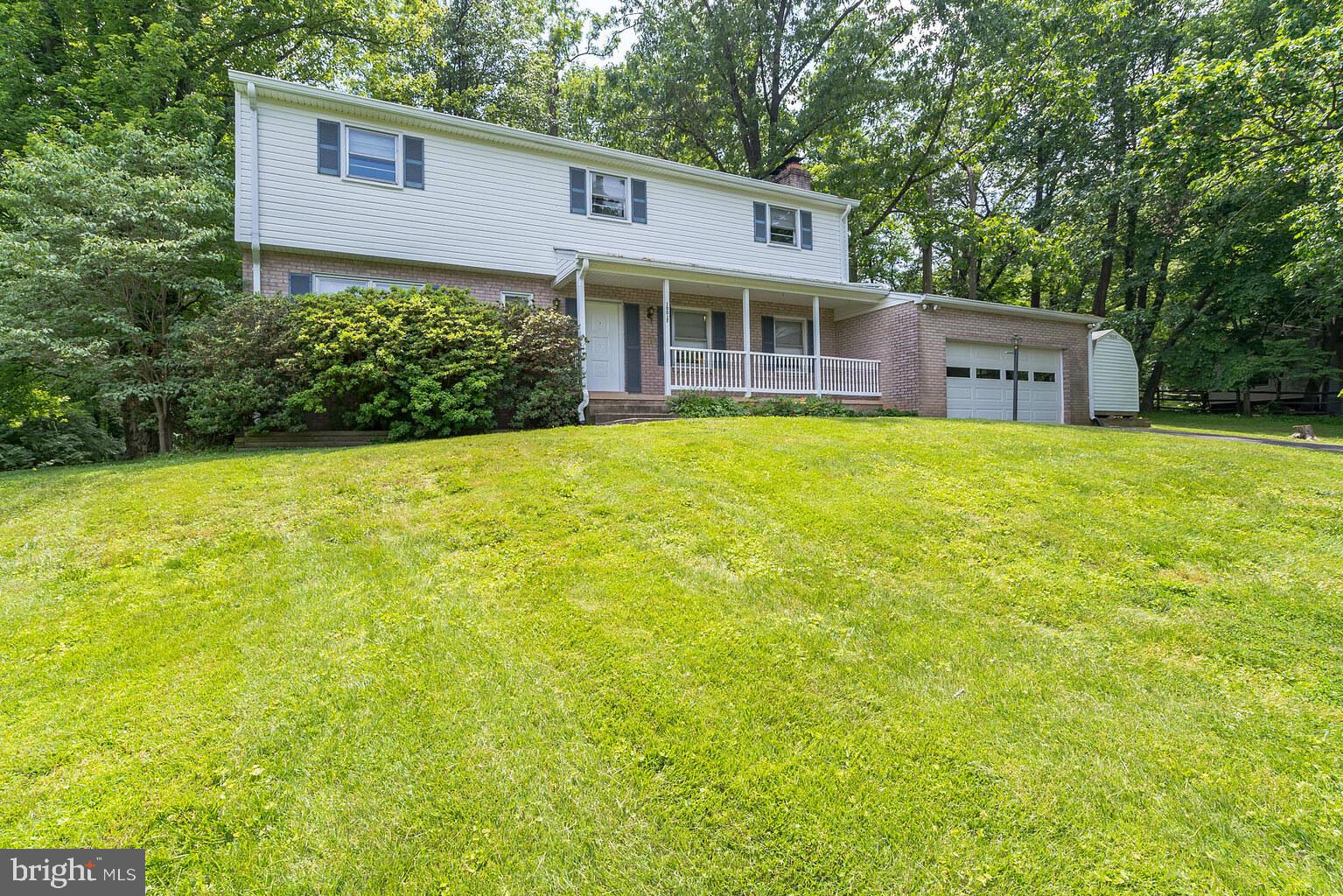 10017 Coach Road Vienna, VA 22181 - Photo 3 of 27 Gallery Image 3