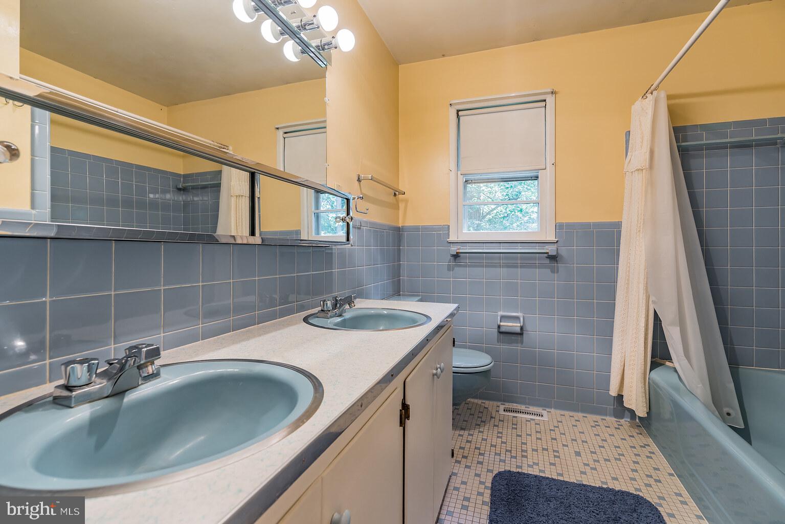 10017 Coach Road Vienna, VA 22181 - Photo 21 of 27 Gallery Image 21