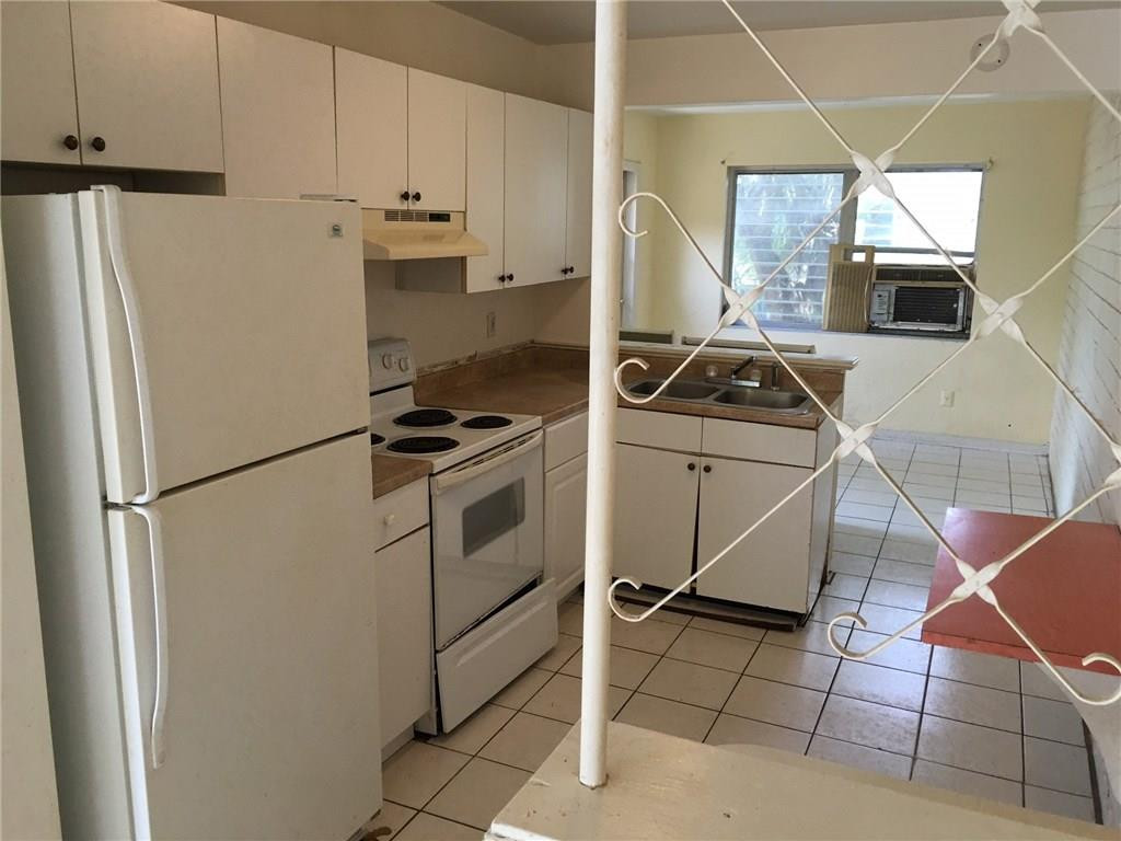201 George Bush Boulevard Delray Beach, FL 33444 - Photo 4 of 5 Photo 4