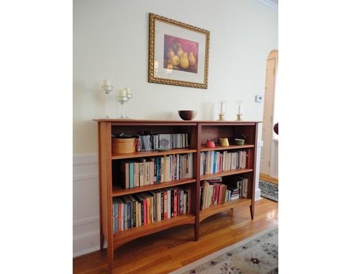 29 St Elmo Road Worcester, MA 01602 - Photo 9 of 30 Gallery Image 9