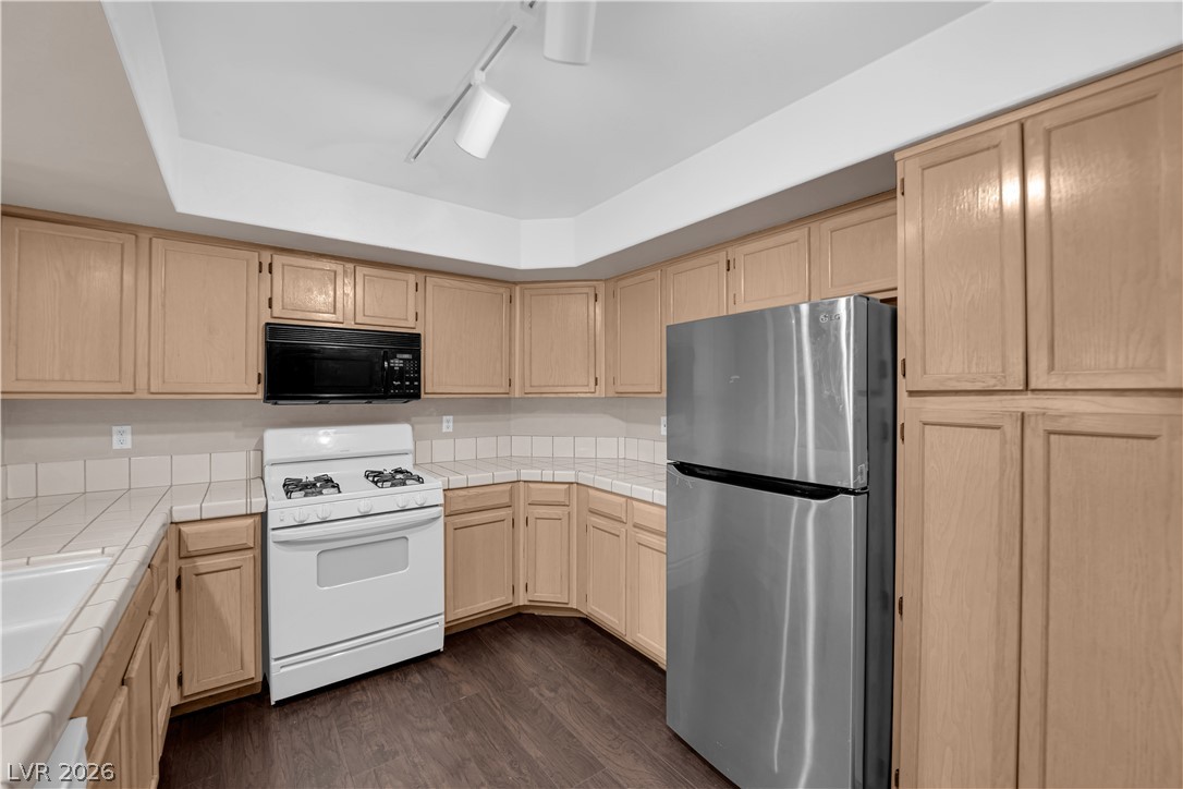 7950 West Flamingo Road, Unit 2019 Las Vegas, NV 89147 - Photo 9 of 27