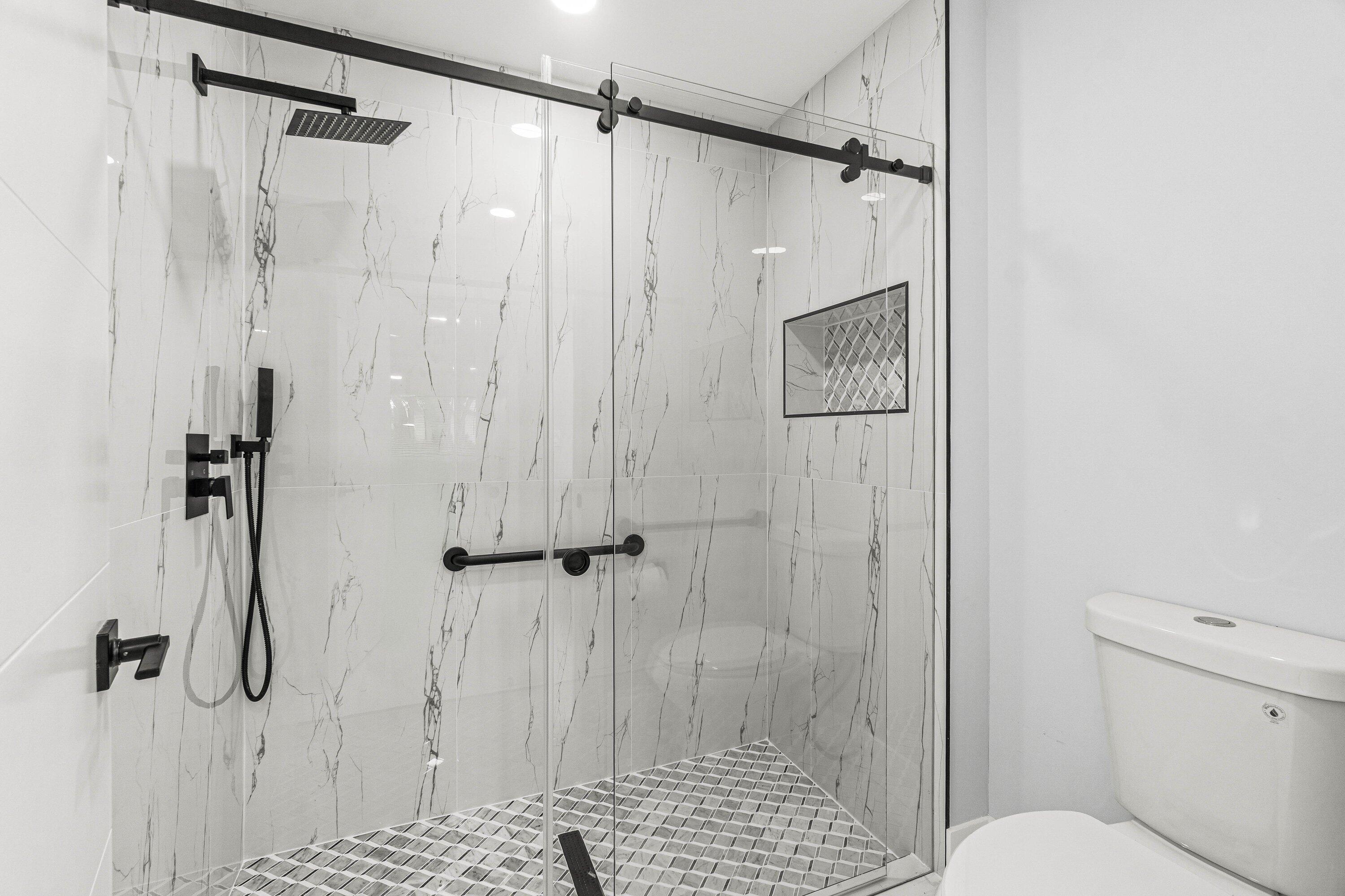 8137 Windgate Drive Boca Raton, FL 33496 - Photo 23 of 32 PRIMARY SHOWER