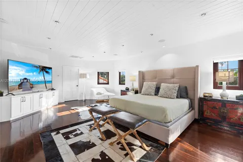 $9,800,000 | 1201 Northeast 83rd Street, Miami, FL 33138