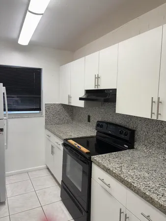 $2,500 | 2801 Albatross Road, Delray Beach, FL 33444