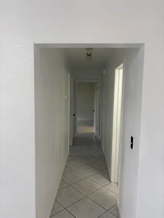 $2,500 | 2801 Albatross Road, Delray Beach, FL 33444