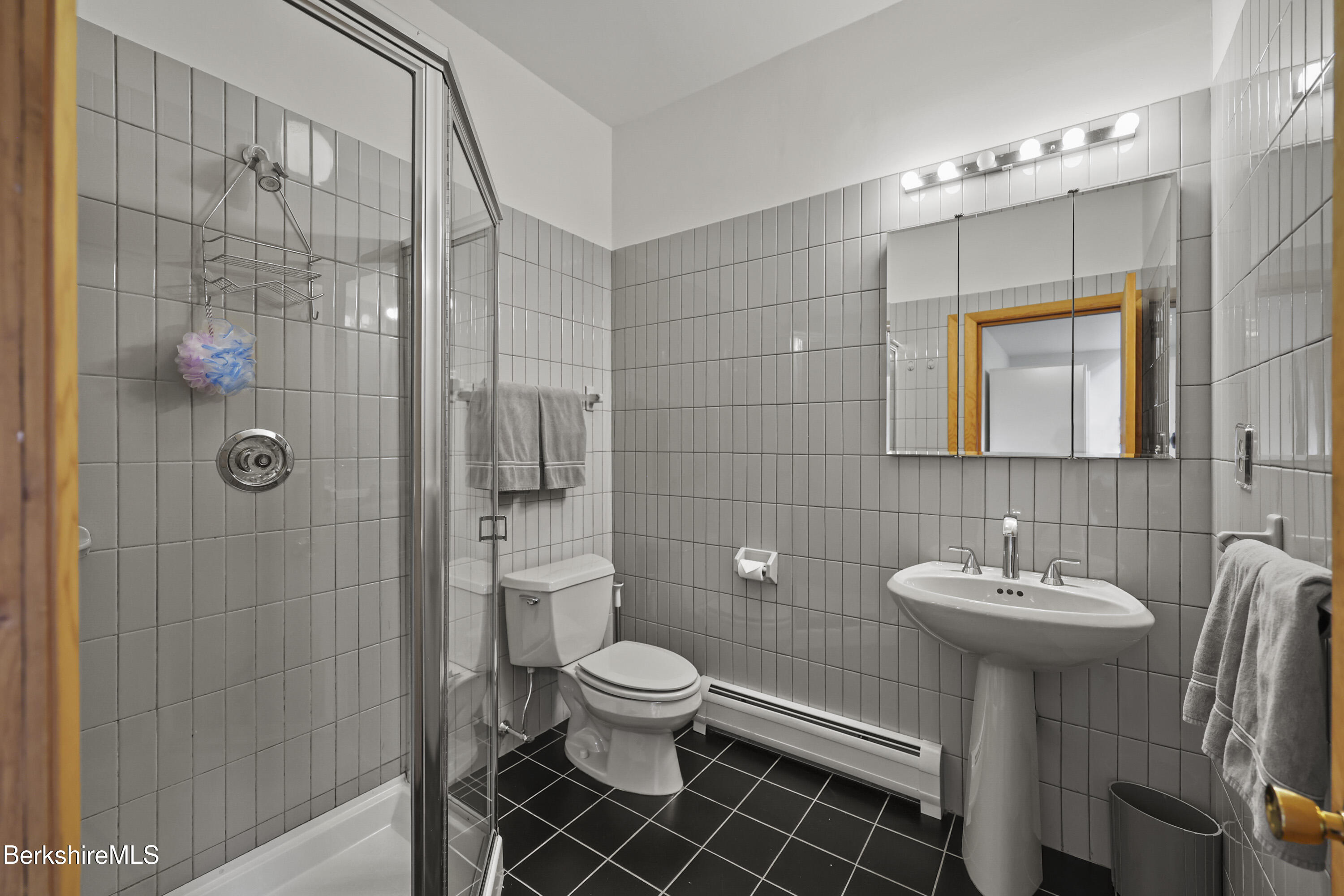44 Prospect Hill Road Stockbridge, MA 01262 - Photo 17 of 61 Bathroom One