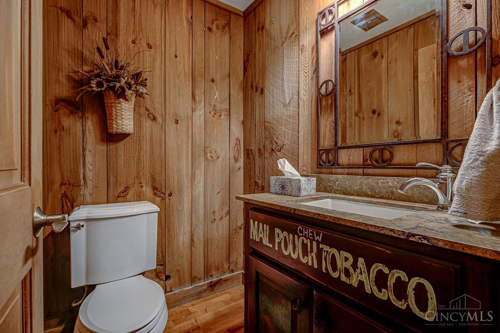 6700 Gaines Road Cincinnati, OH 45247 - Photo 15 of 57