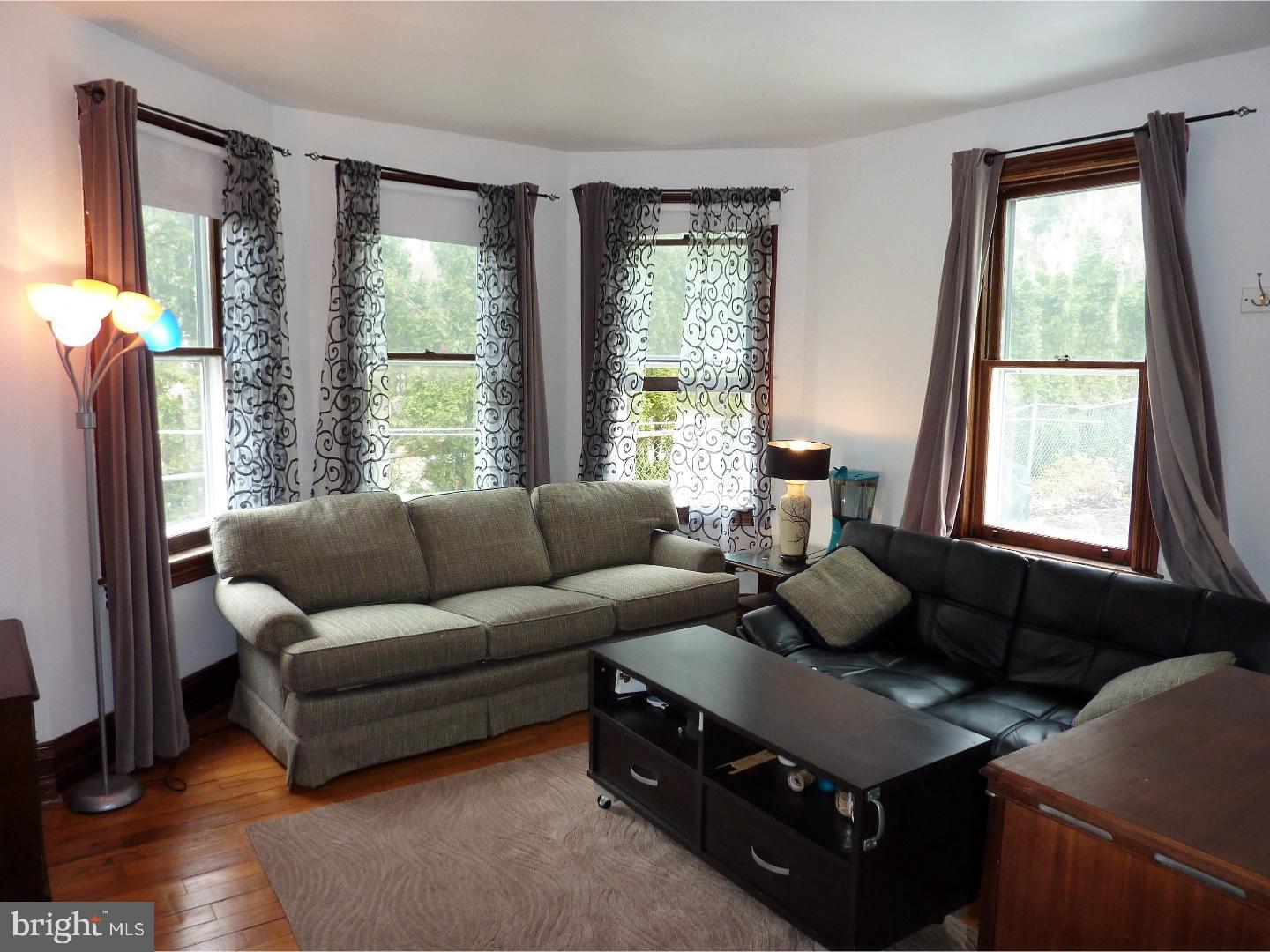 1990 Creek Road Glenmoore, PA 19343 - Photo 4 of 19 Family Room