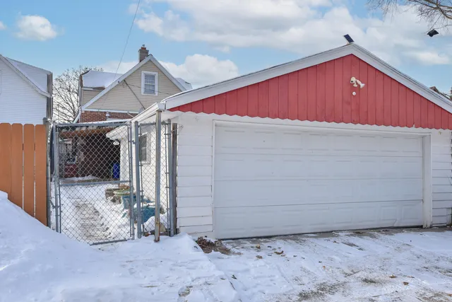 $145,000 | 4926 North 37th Street, Milwaukee, WI 53209