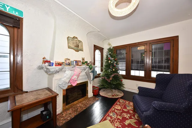 $145,000 | 4926 North 37th Street, Milwaukee, WI 53209