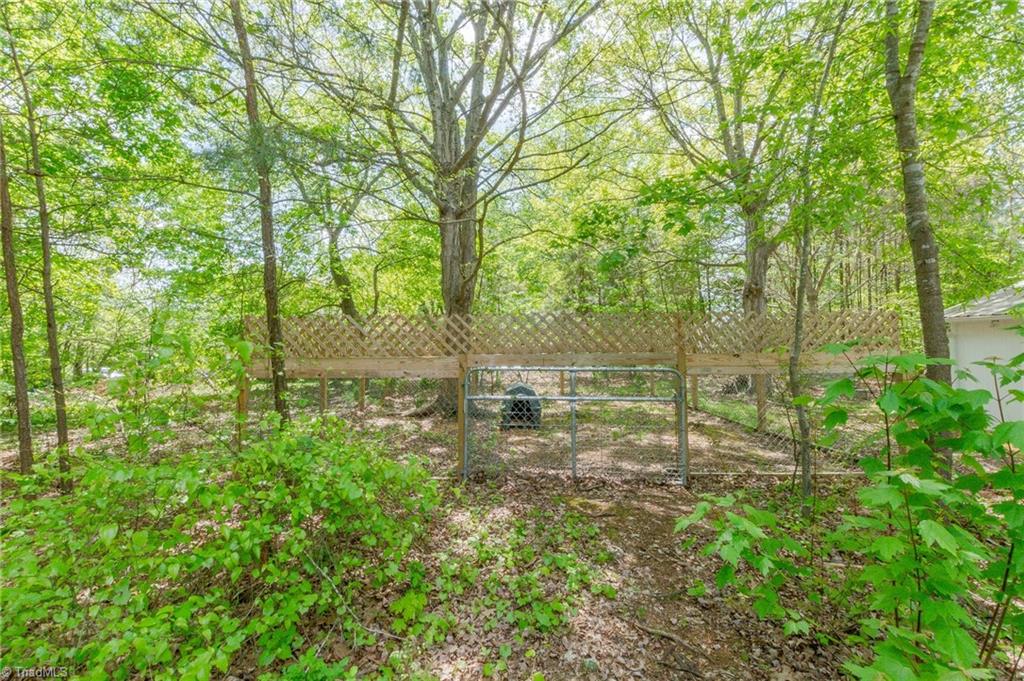 1268 North County Home Road Lexington, NC 27292 - Photo 45 of 45 Dog Lot