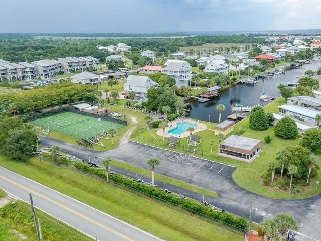 $365,000 | 67 Connie Drive, Crawfordville, FL 32327