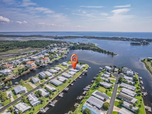 $365,000 | 67 Connie Drive, Crawfordville, FL 32327