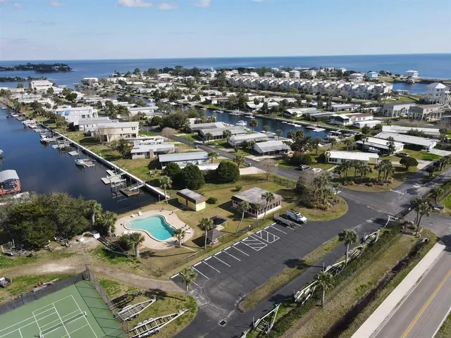 $365,000 | 67 Connie Drive, Crawfordville, FL 32327