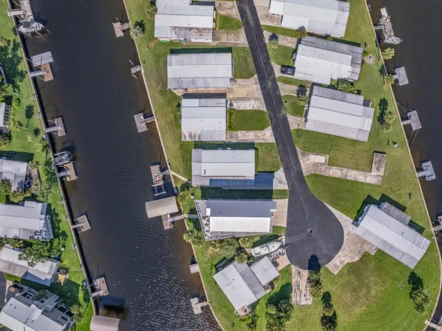 $365,000 | 67 Connie Drive, Crawfordville, FL 32327