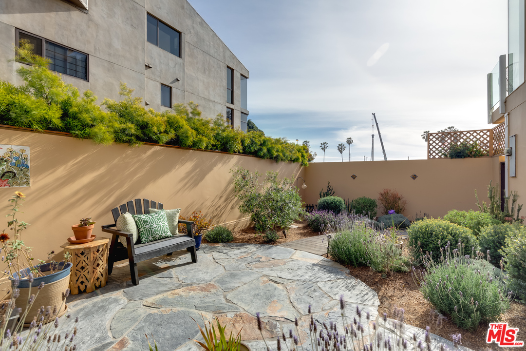 6730 Esplanade Playa del Rey, CA 90293 - Photo 45 of 49