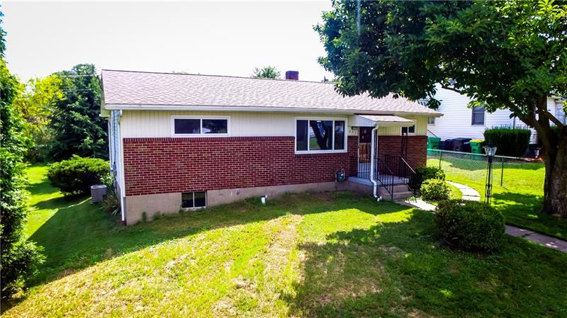205 Linhurst Avenue Butler, PA 16001 - Photo 1 of 19 Gallery Image 1