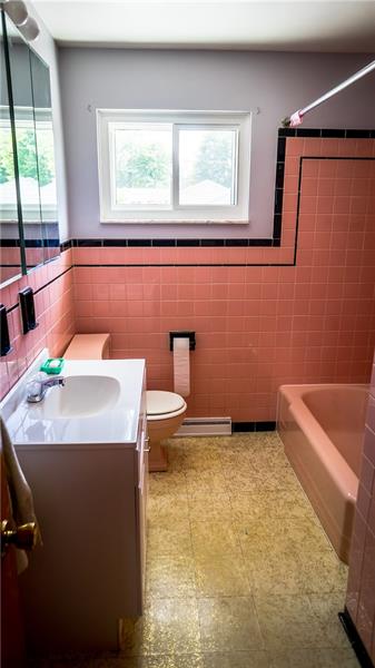 205 Linhurst Avenue Butler, PA 16001 - Photo 3 of 19 Gallery Image 3
