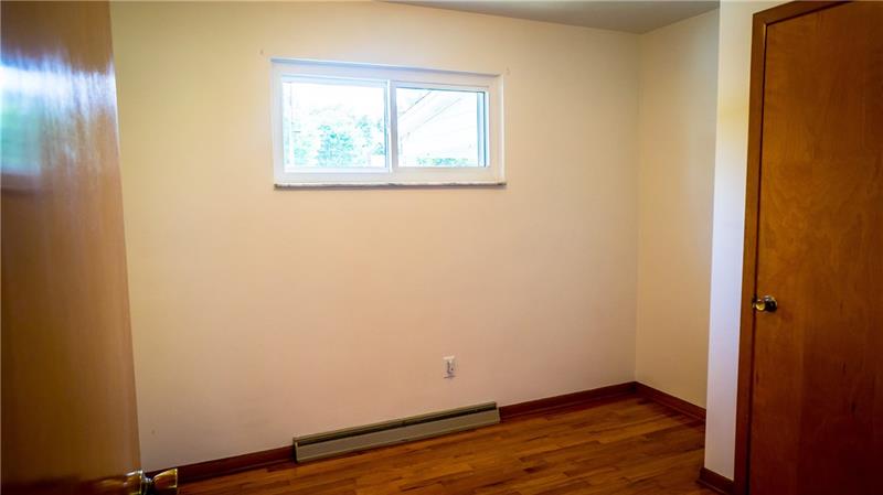 205 Linhurst Avenue Butler, PA 16001 - Photo 4 of 19 Gallery Image 4