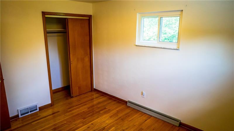 205 Linhurst Avenue Butler, PA 16001 - Photo 5 of 19 Gallery Image 5