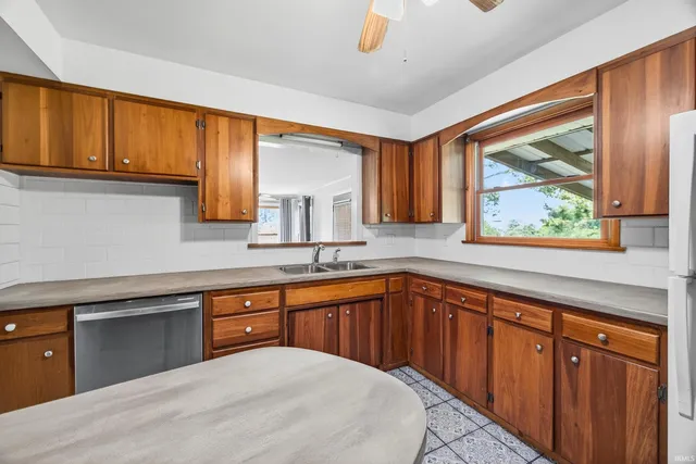 $209,000 | 738 Sunset Drive, Bloomfield, IN 47424